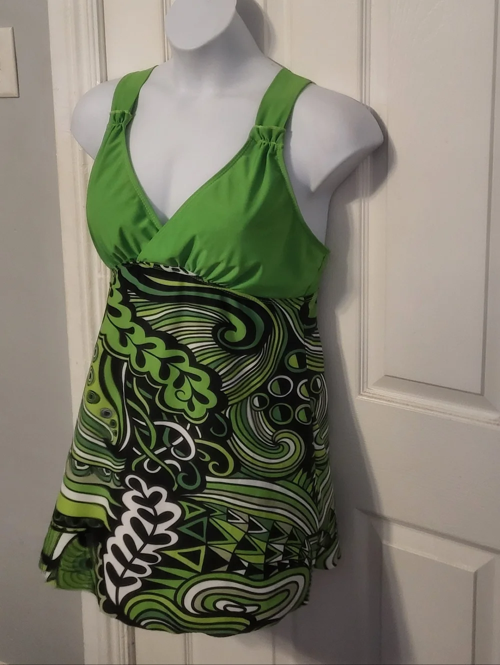 Denator Neon Green Swim Dress with Black Swim Shorts 2X (16)